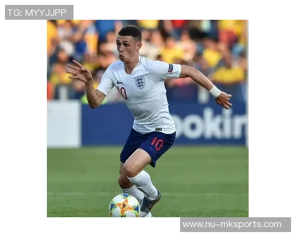 年轻足球新星卡塔尔崛起:未来足坛的璀璨之星 年轻足球新星卡塔尔崛起:未来足坛的璀璨之星